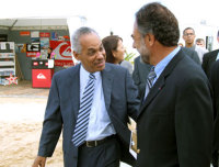 Photo  de  ubacto - Victorin Lurel, prsident de la Rgion Guadeloupe et Alain Pochon, Grand Pavois 2006