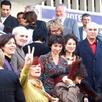 Photo  de ubacto - Municipales 2008 :  l'quipe conduite par Maxime Bono avant la photo de famille !