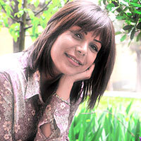 Photo  de  photo : portrait de Neda Agha Soltan, film For Neda - 2010