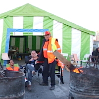 Photo  de � photo: ubacto - Blocus d�p�t carburant La Rochelle - La Pallice, 17 oct. 2010
